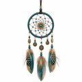 Capteur de rêves en plumes turquoise avec perles décoratives